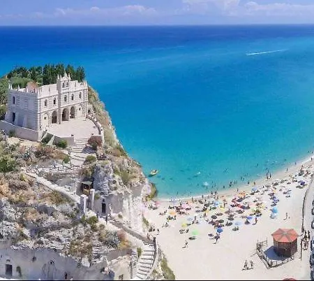La Playa Del Sol 2 *
